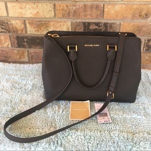 NWT Michael Kors Coffee Purse PERFECT CONDITION